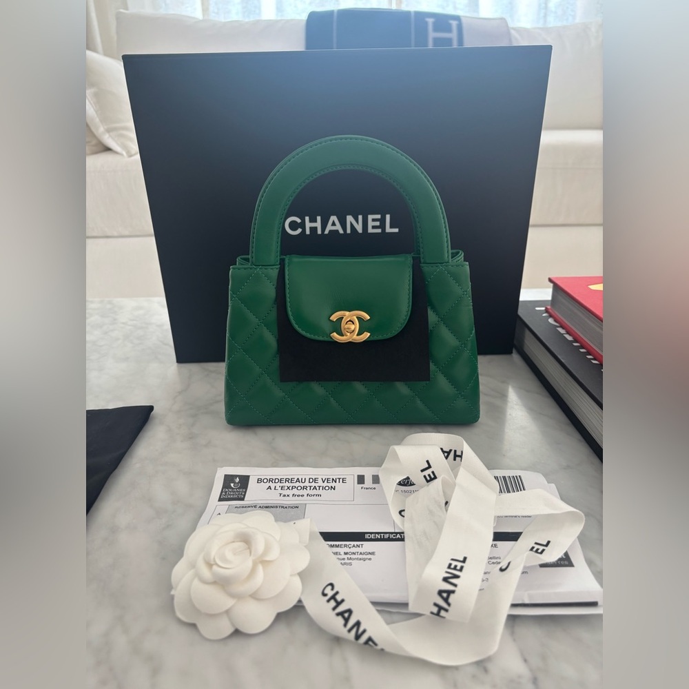 Chanel Kelly Bag size small